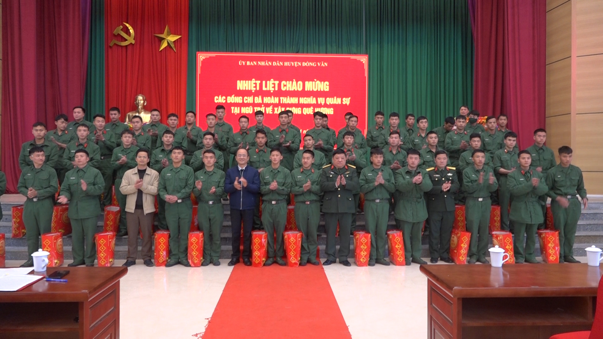 Đồng Văn gặp mặt quân nhân hoàn thành nghĩa vụ quân sự trở về địa phương