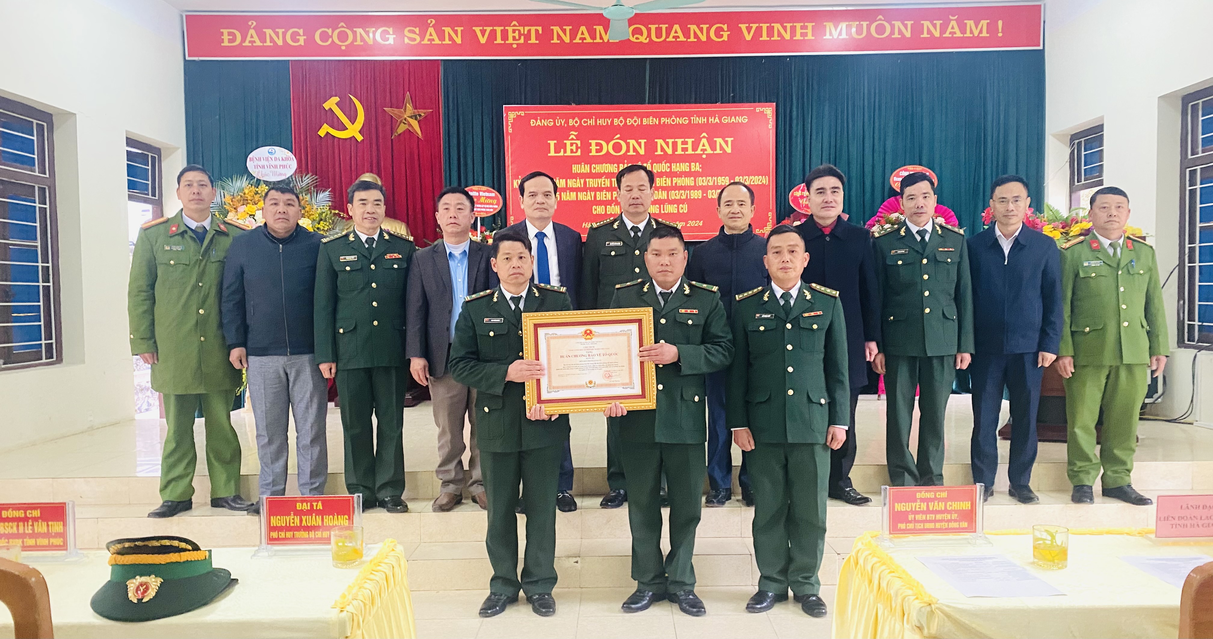 Lễ đón nhận huân chương bảo vệ tổ quốc và kỉ niệm ngày truyền thống Bộ đội biên phòng