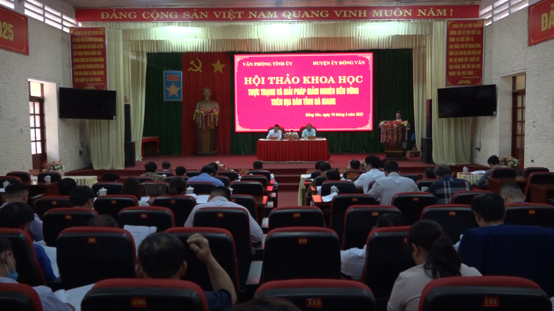 Hội thảo khoa học “Thực trạng và giải pháp giảm nghèo bền vững trên địa bàn tỉnh Hà Giang”