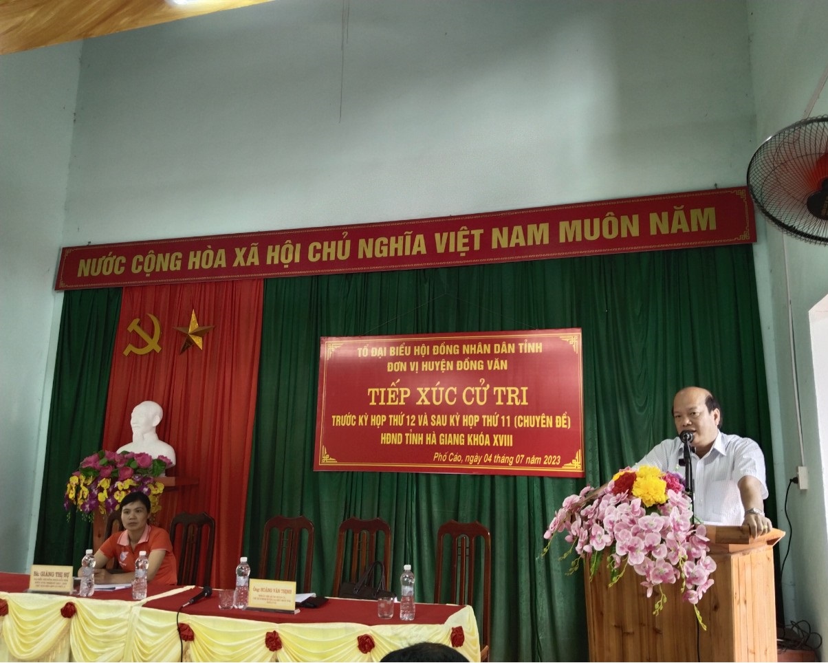 Tổ đại biểu HĐND tỉnh tiếp xúc cử tri tại xã Phố Cáo